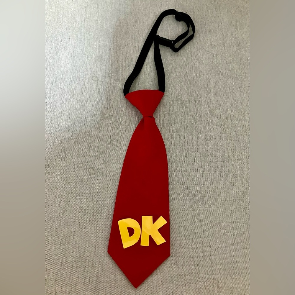 Child’s Donkey Kong Tie